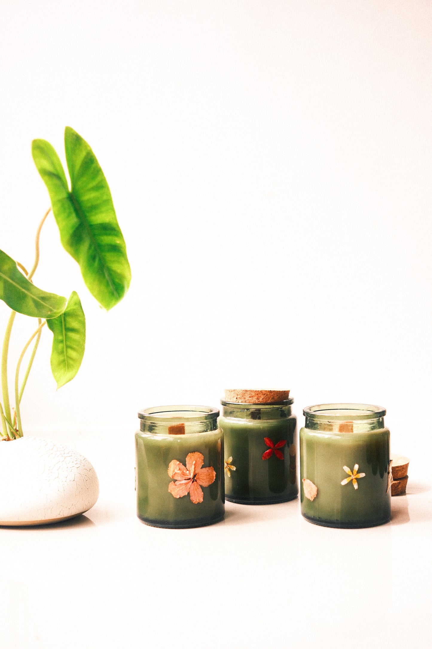 heart chakra flower candle